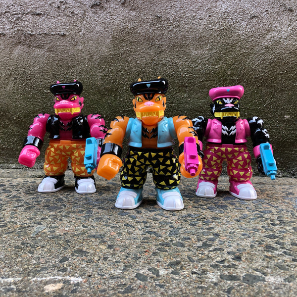 COMMANDER THUNDERFANG Vinyl Figure Collector's Package Laser Wolf