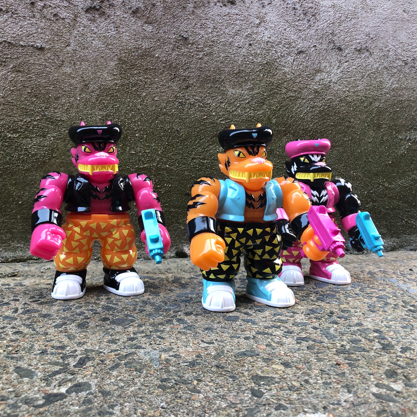 COMMANDER THUNDERFANG Vinyl Figure - Orange