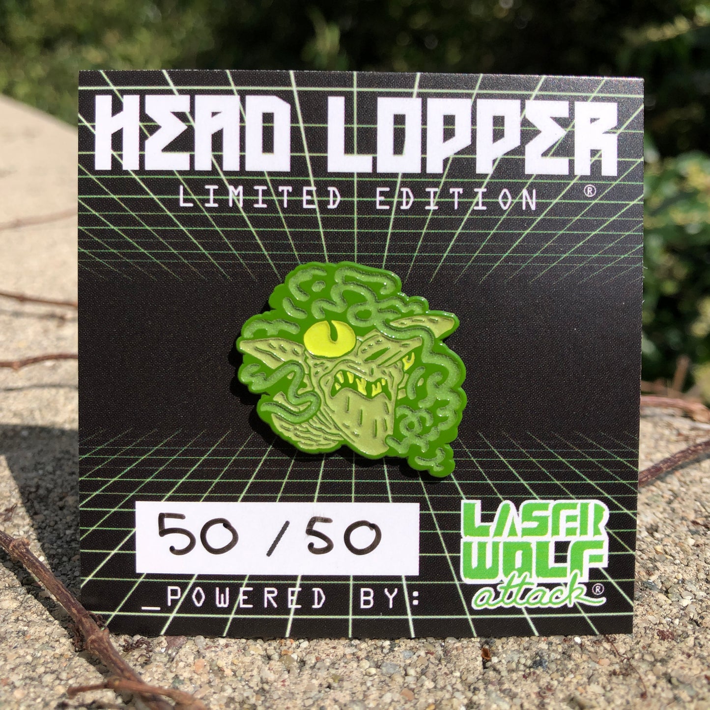 *LIMITED* AGATHA GREEN MAGIC Glow In The Dark Pin