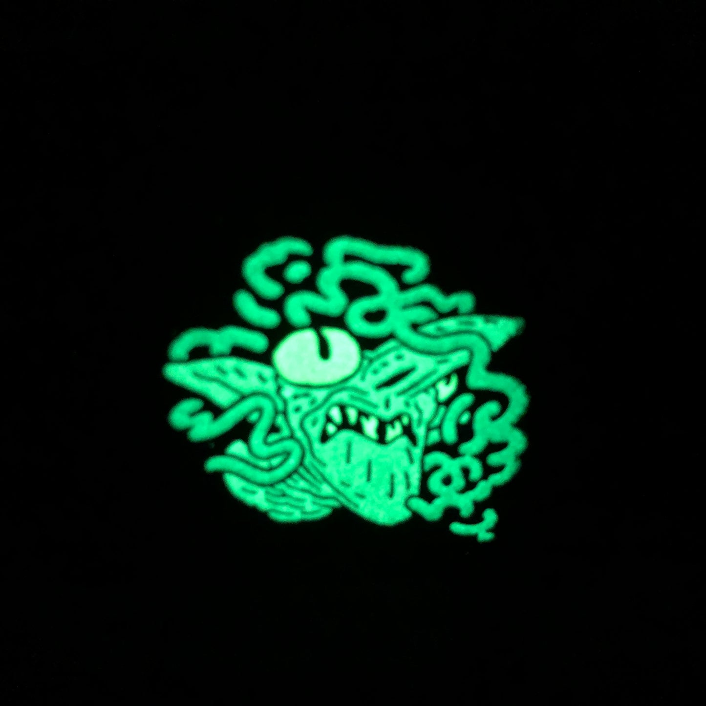 *LIMITED* AGATHA GREEN MAGIC Glow In The Dark Pin