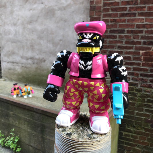 COMMANDER THUNDERFANG Vinyl Figure - Black